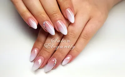 Salon Elegantly